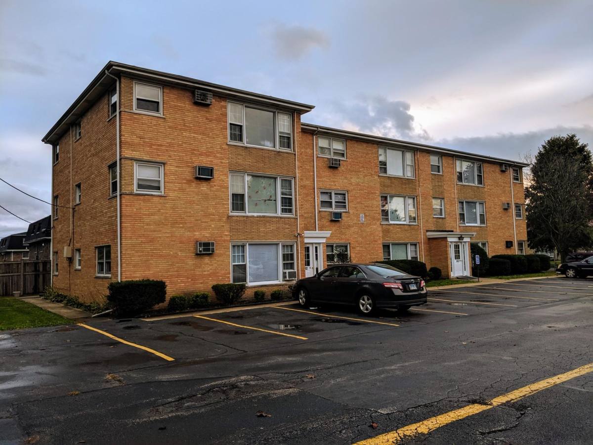 Apartment for rent at 512 Kungs Way, Joliet, IL 60435