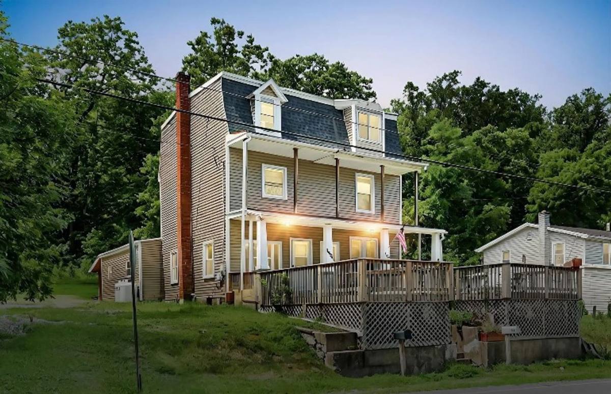 House for rent at 1127 Cly Rd, Windsor, PA 17366