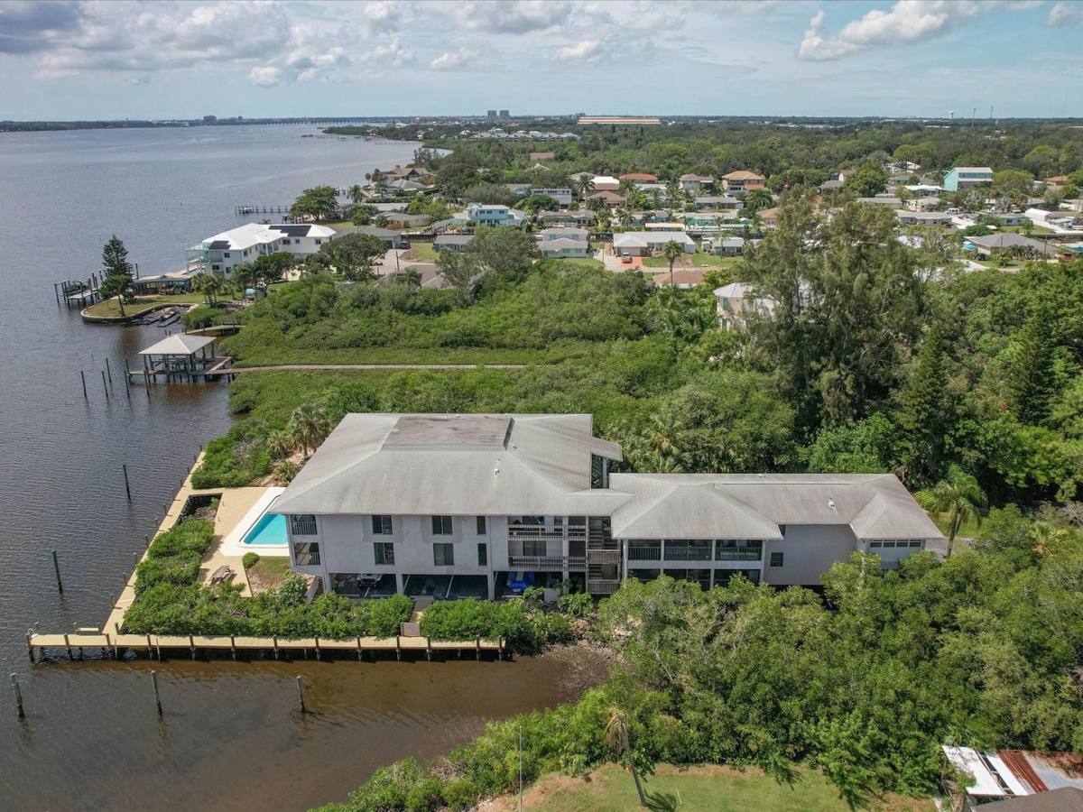 Apartment for rent at 4403 7th St E, Ellenton, FL 34222
