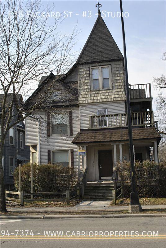 Apartment for rent at 618 Packard St, Ann Arbor, MI 48104