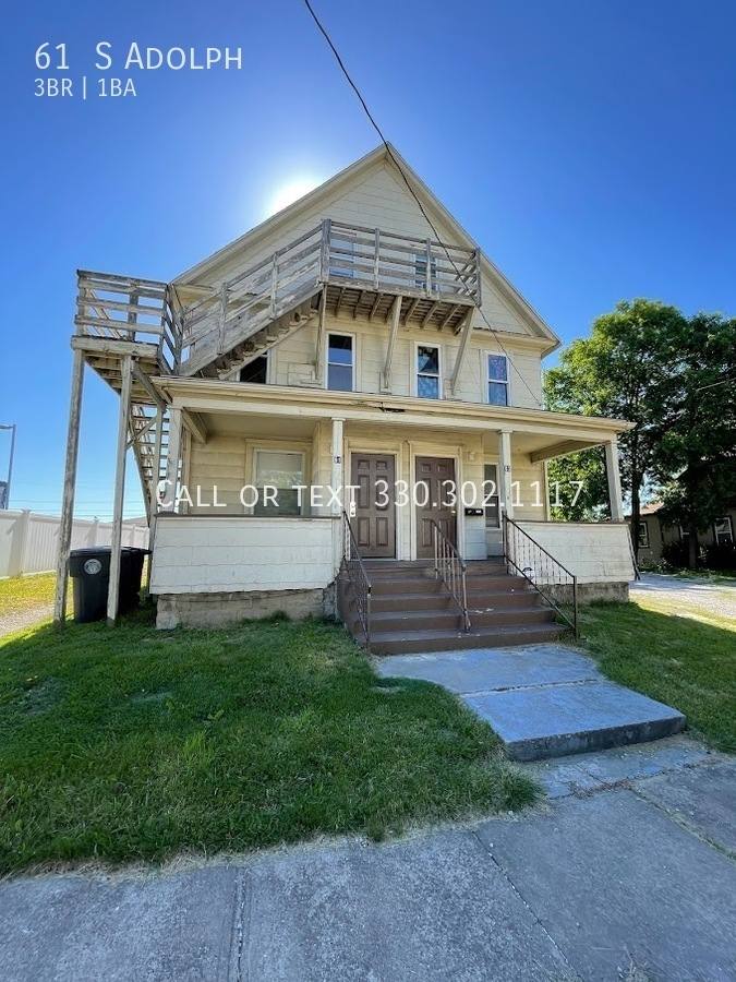 Apartment for rent at 61 S Adolph, Akron, OH 44304