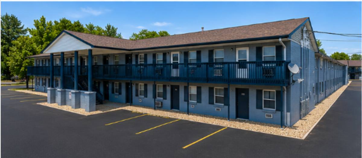Apartment for rent at 1935 W 40th St, Davenport, IA 52806
