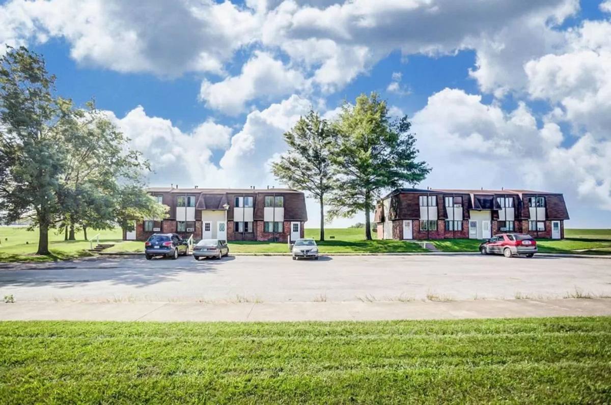 Apartment for rent at 191 Interlaken Dr, Berne, IN 46711