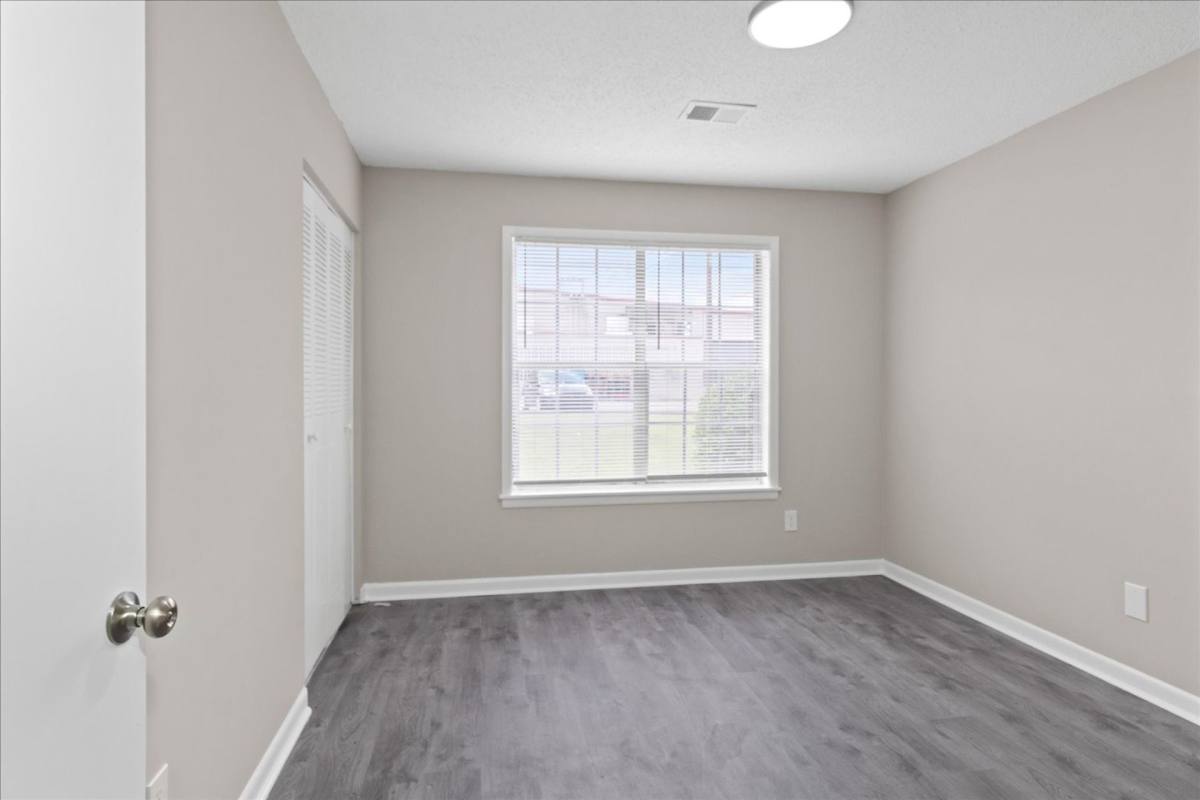 Apartment for rent at 403-409 S 6th St, Gadsden, AL 35901