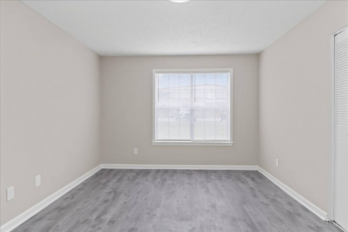 Apartment for rent at 403-409 S 6th St, Gadsden, AL 35901