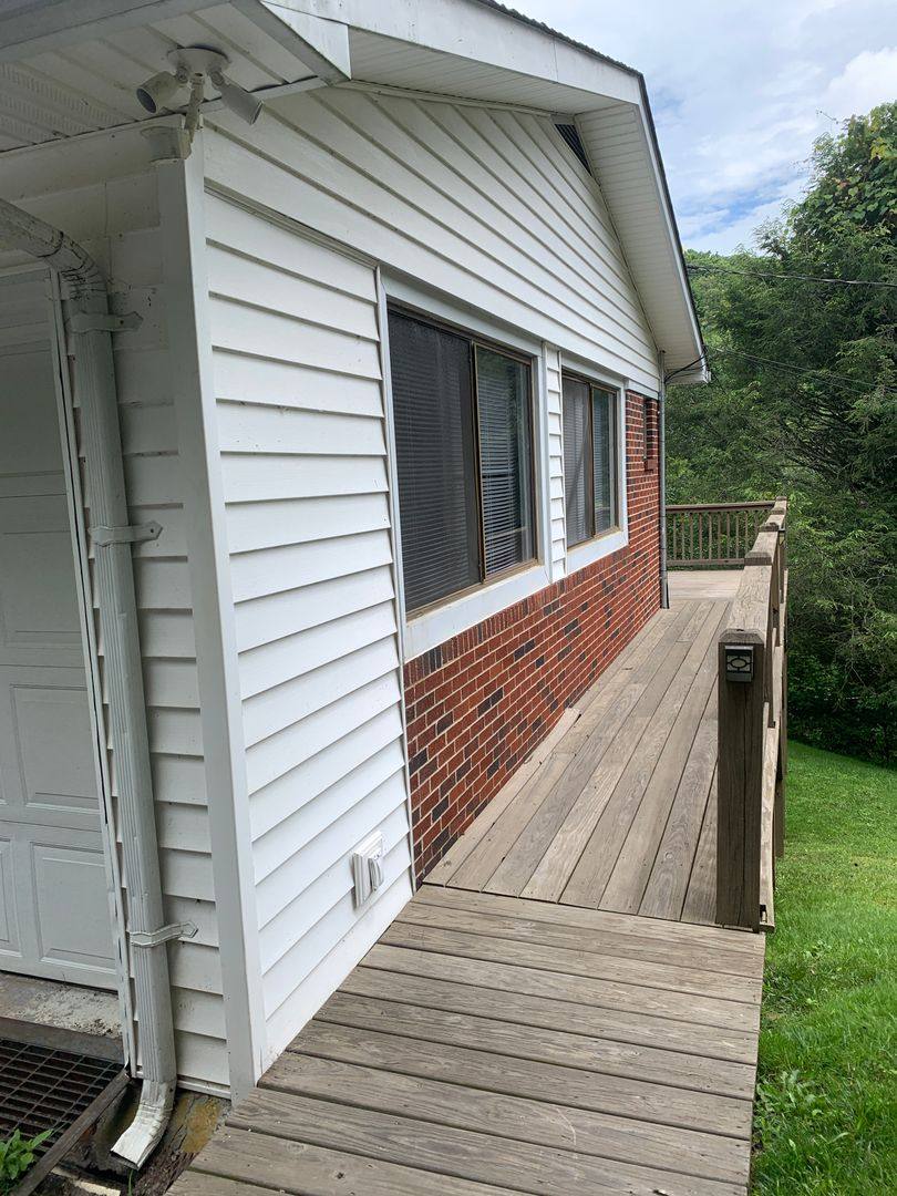 Apartment for rent at 312 Clint Norris, Boone, NC 28607
