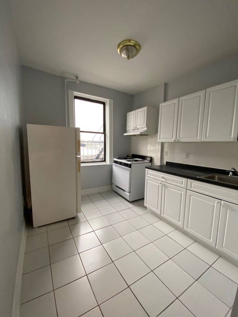 Apartment for rent at 119 60th St, West New York, NJ 07093