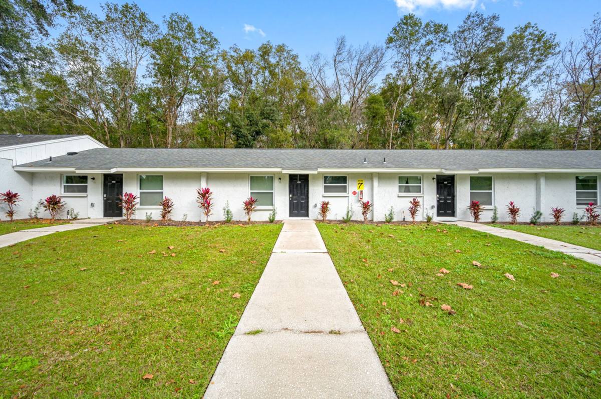 Apartment for rent at 181 Dryden Place, Brooksville, FL 34601