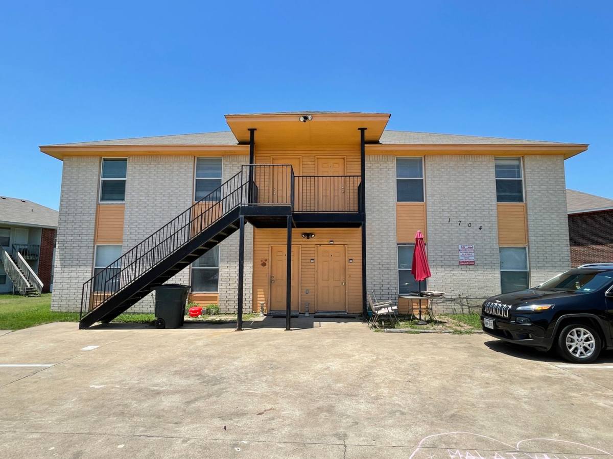 Apartment for rent at 1704 Spring Rose Circle, Killeen, TX 76543