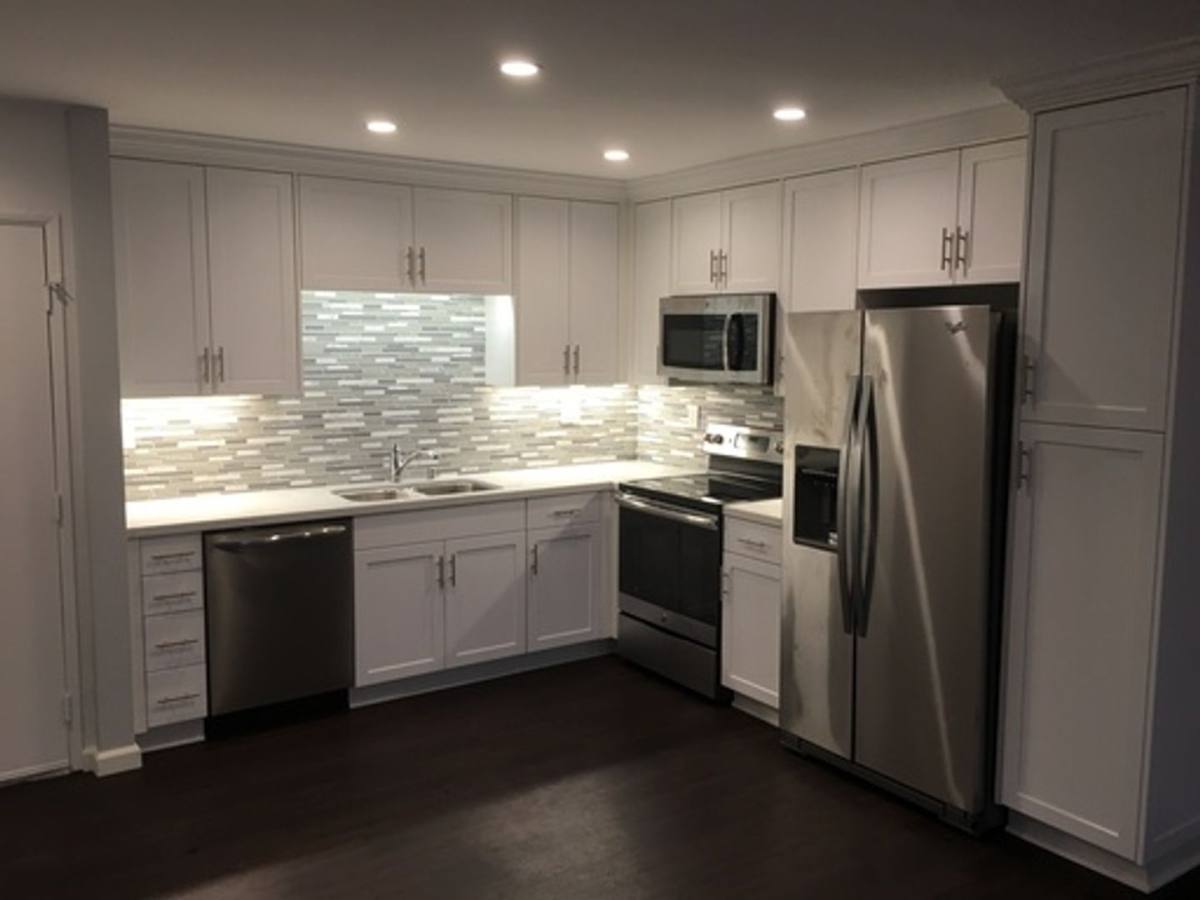 Apartment for rent at 3883 Jewell St, San Diego, CA 92109