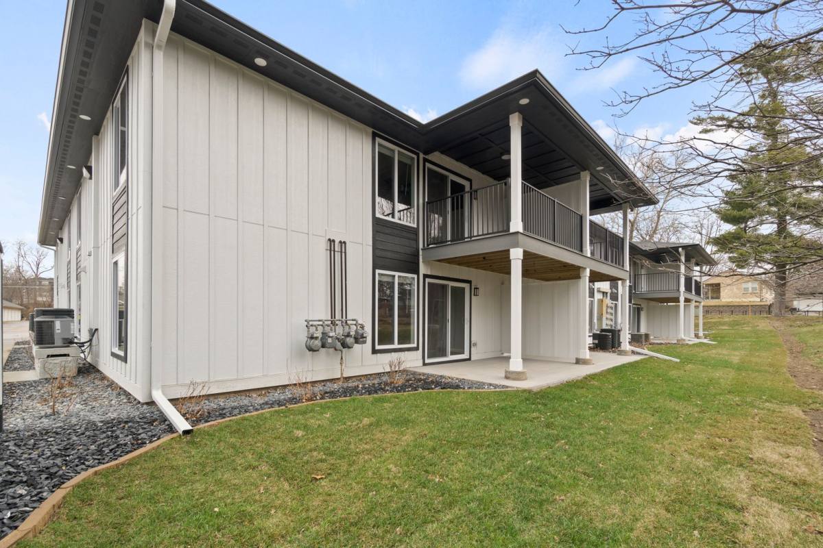 Apartment for rent at 417 4th Ave, Coralville, IA 52241