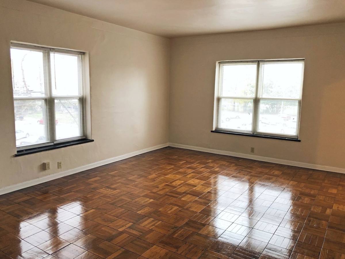 Apartment for rent at 3720 N Meridian St #BAUER, Indianapolis, IN 46208