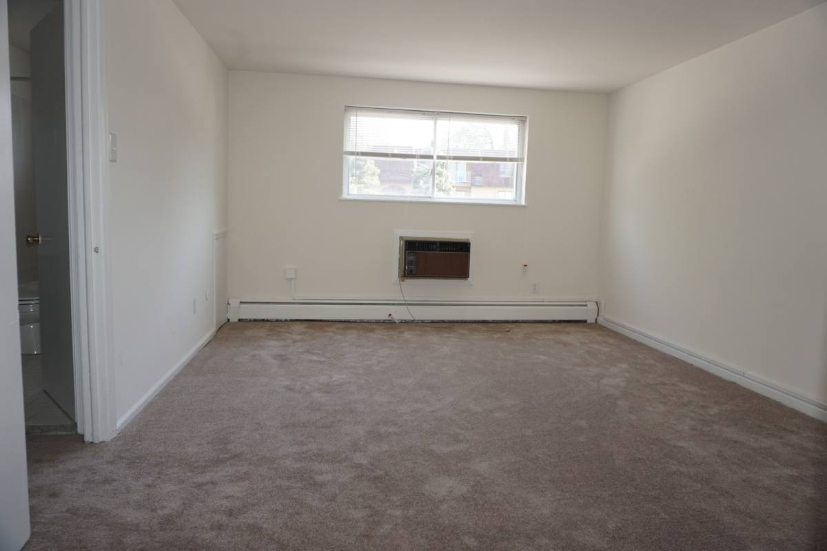 Apartment for rent at 146 S Lansdowne Ave, Lansdowne, PA 19050