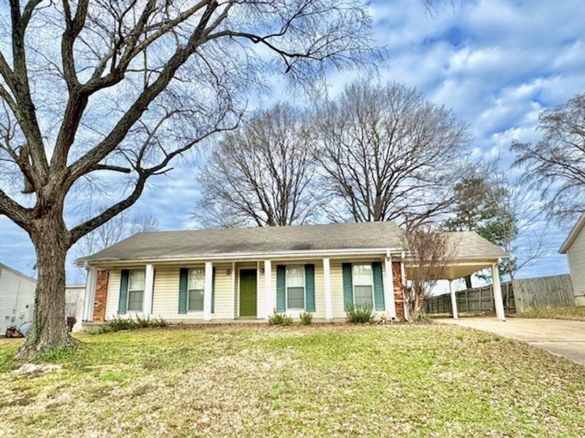 Apartment for rent at 6281 Chickasaw Dr, Olive Branch, MS 38654