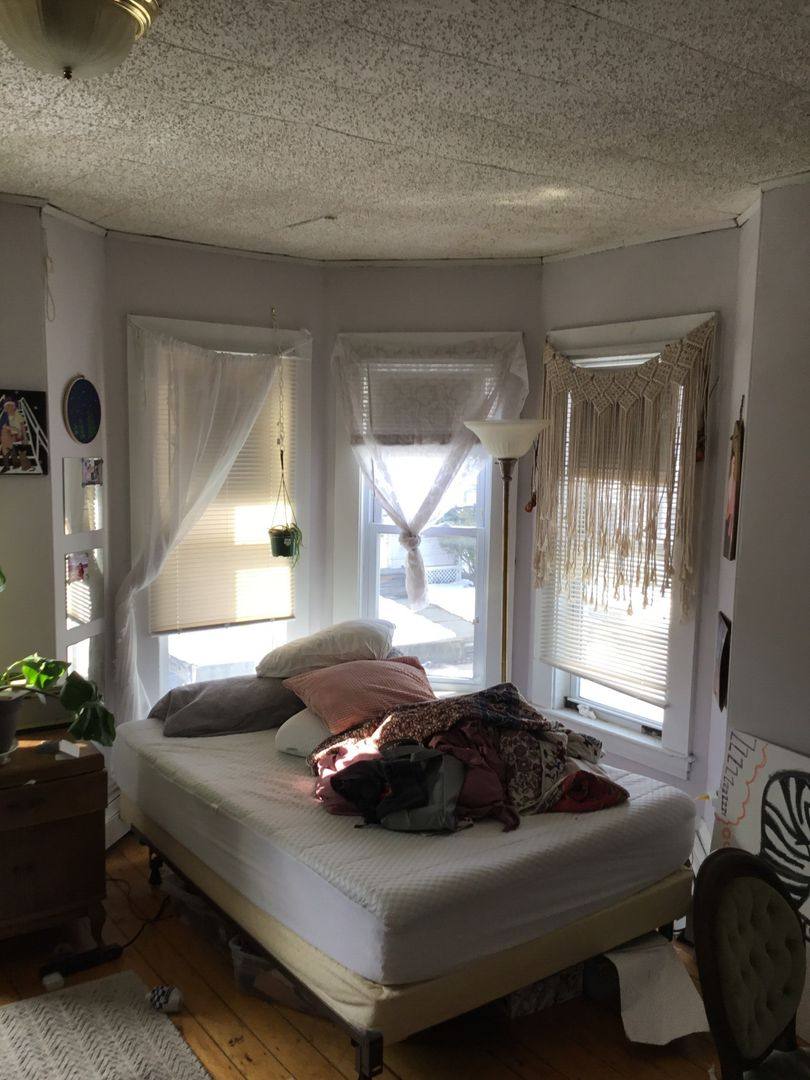 Apartment for rent at 90 Linden St #2, Allston, MA 02134