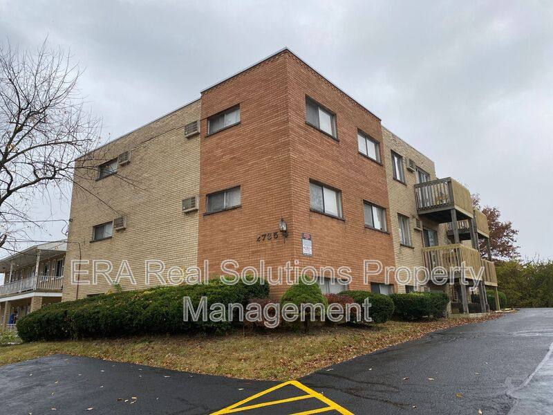 Apartment for rent at 2735 Queen City Ave #10, Cincinnati, OH 45238