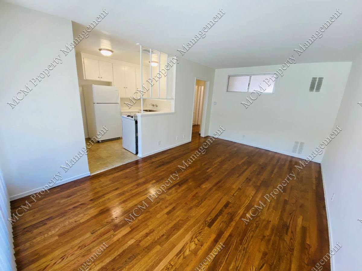 Apartment for rent at 1605 N Martel Ave, Los Angeles, CA 90046