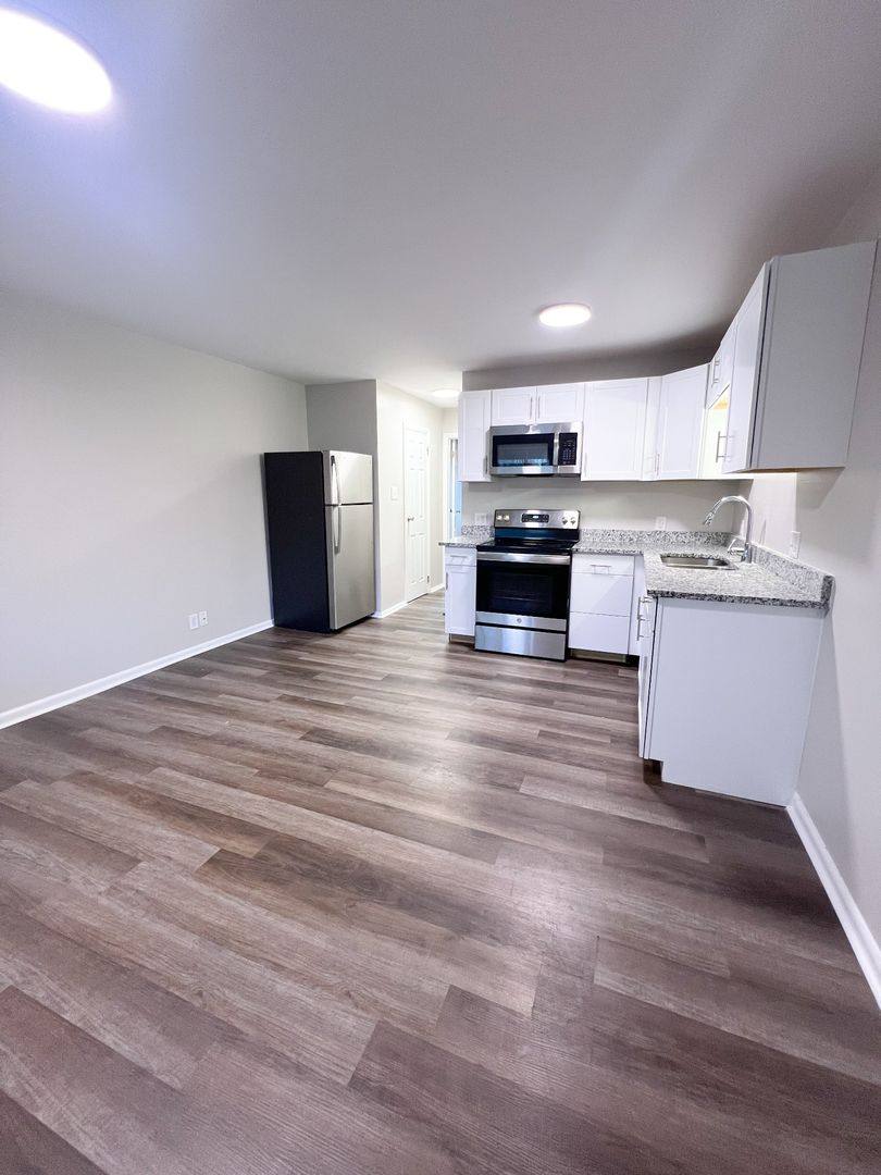 Apartment for rent at 480 Ringgold Rd, Clarksville, TN 37042