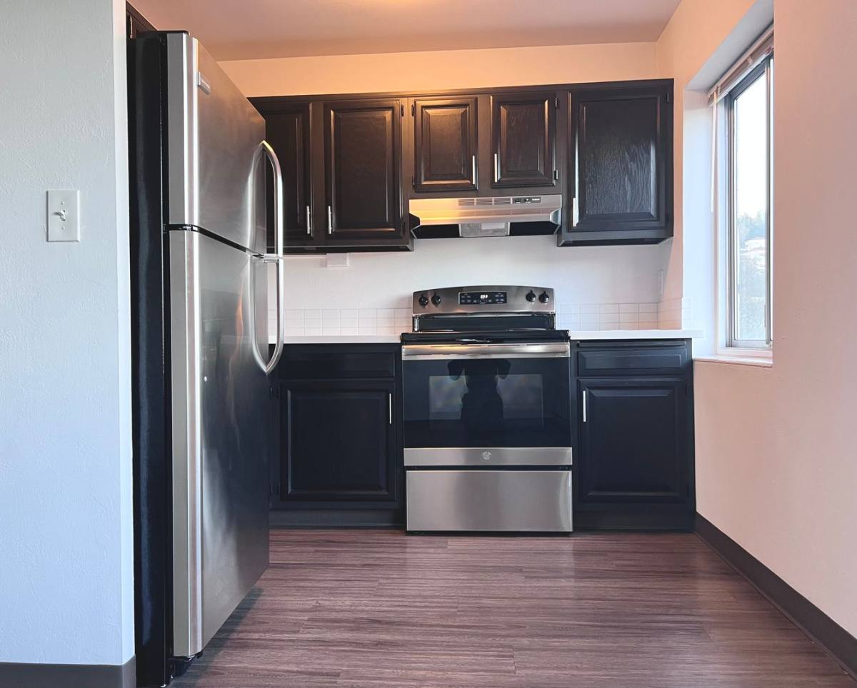 Apartment for rent at 2174 NW Davis St, Portland, OR 97210