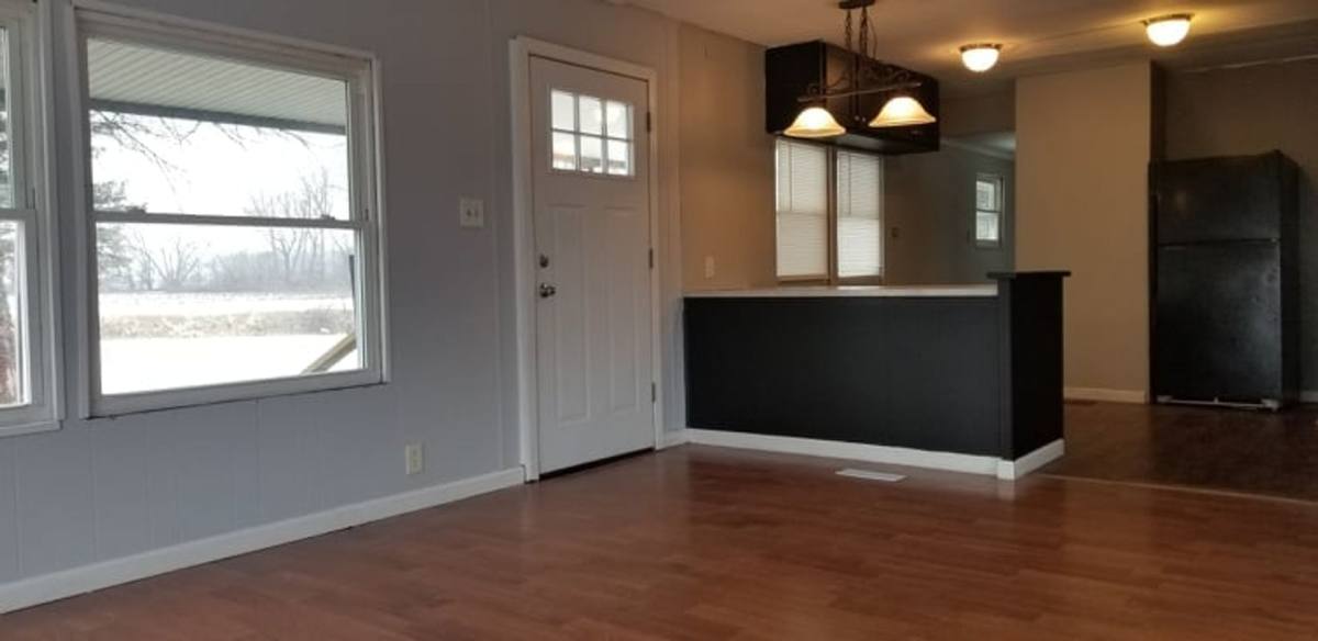 Apartment for rent at 6 Douglas Dr, Cygnet, OH 43413