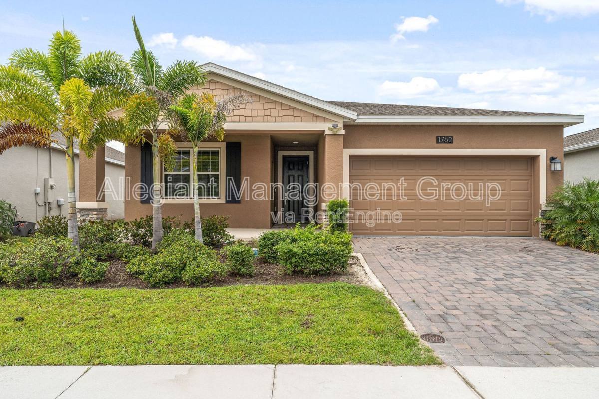 House for rent at 1762 Grateful Lane, Kissimmee, FL 34744