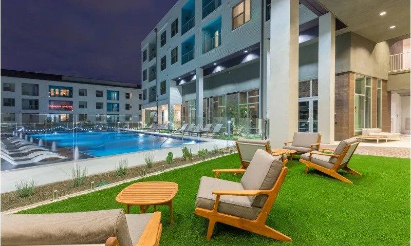 Townhouse for rent at 2913 E 17th St, Austin, TX 78702