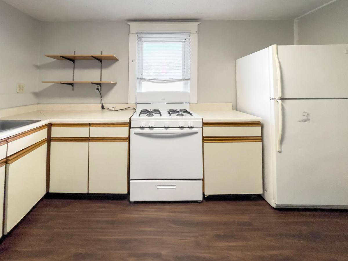 Apartment for rent at 1905 W Jackson St, Muncie, IN 47303