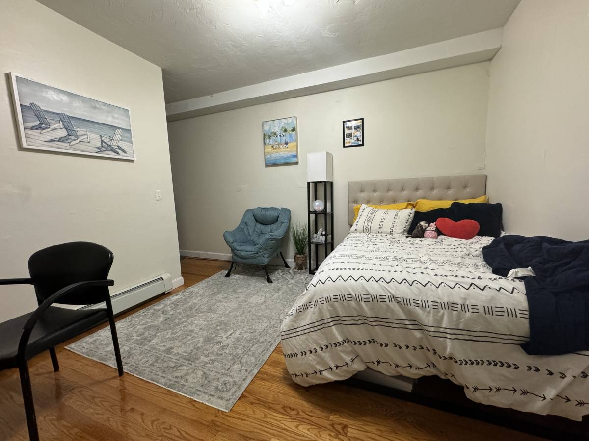 Townhouse for rent at 86 Linden St, Allston, MA 02134