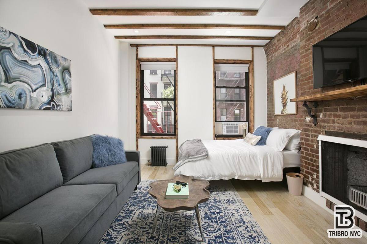 Apartment for rent at 425 E 12th St #3C, New York, NY 10009