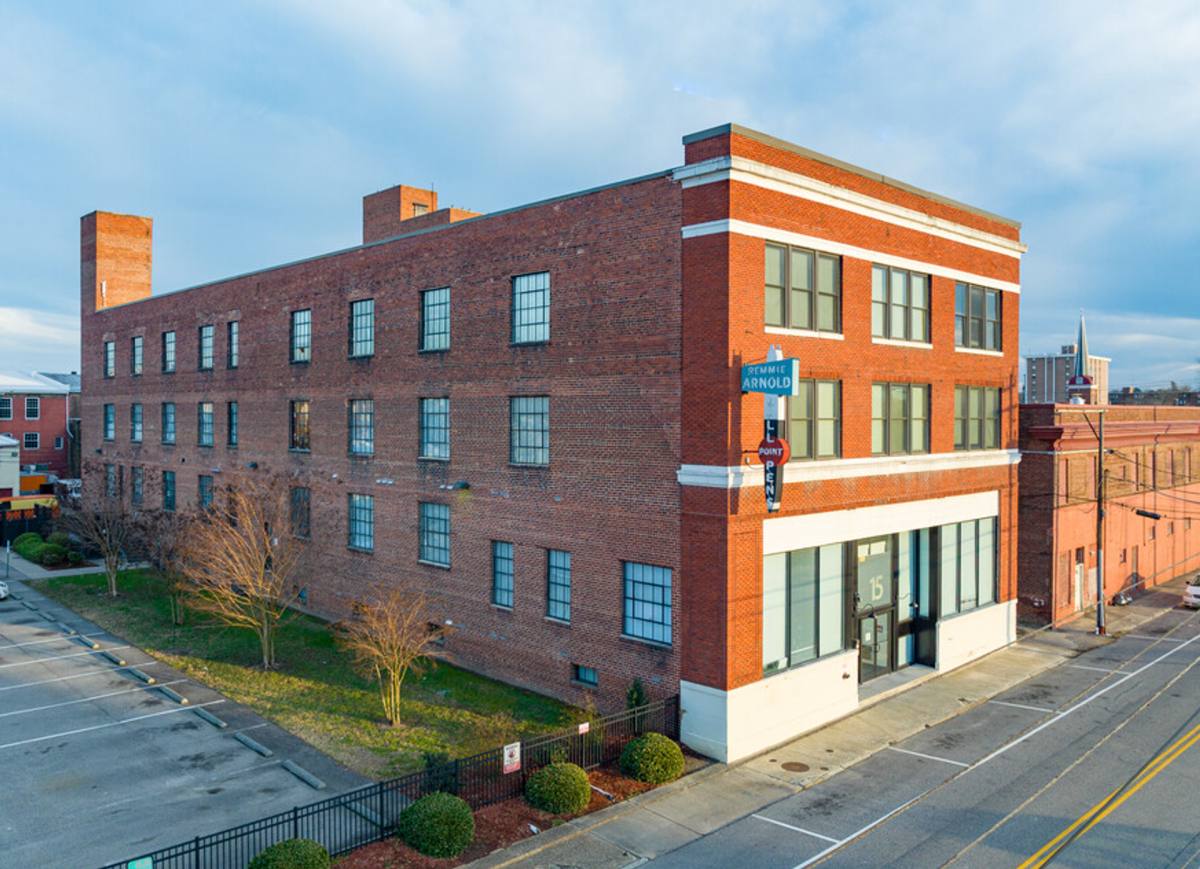 Apartment for rent at 15 N Union St, Petersburg, VA 23803