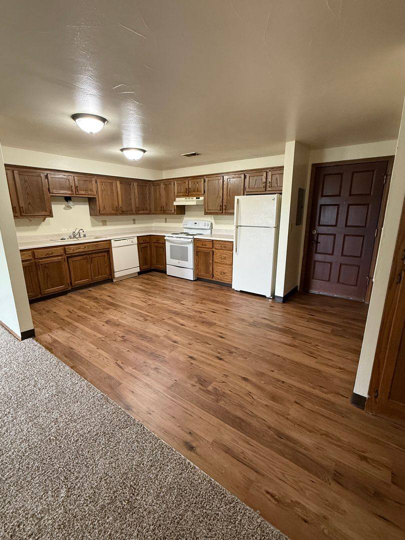 River Park Terrace, 1901 Ridgeway Dr, De Pere, WI 54115 - Apartment for Rent - Image 16