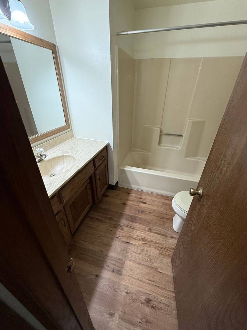River Park Terrace, 1901 Ridgeway Dr, De Pere, WI 54115 - Apartment for Rent - Image 14