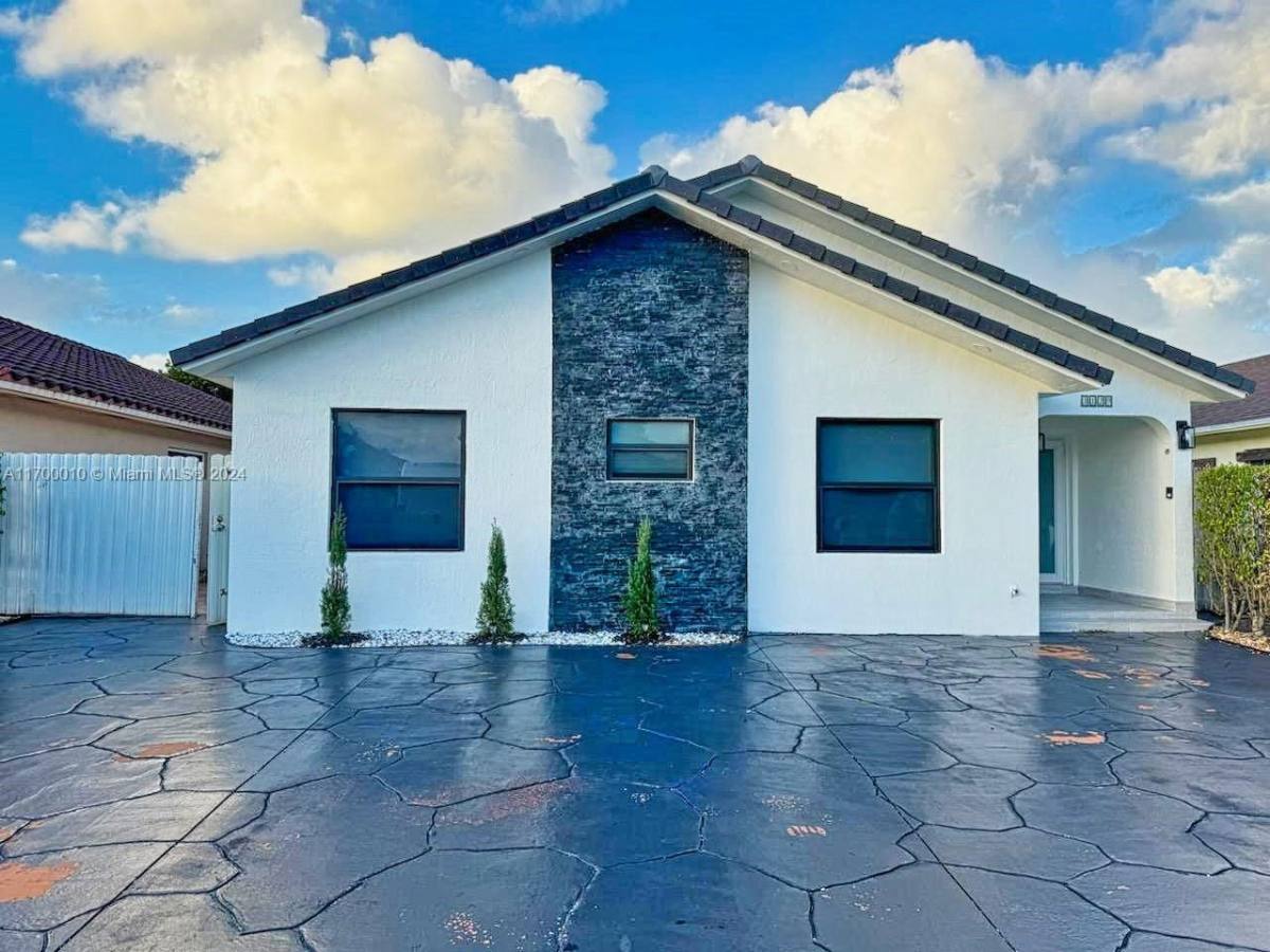 House for rent at 3129 W 73rd Place, Hialeah, FL 33018