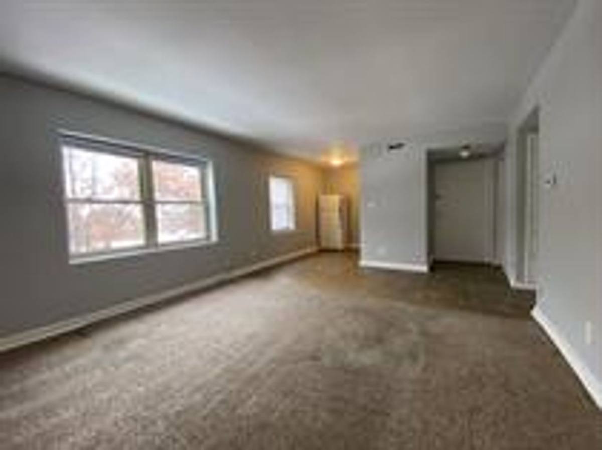 Apartment for rent at 1203 E 11th St, Davenport, IA 52803
