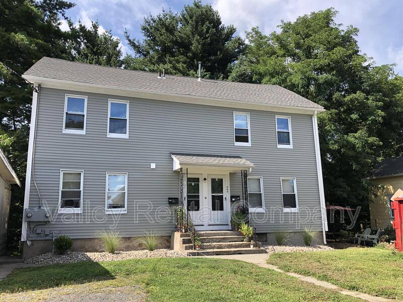 Apartment for rent at 247 S St, Northampton, MA 01060
