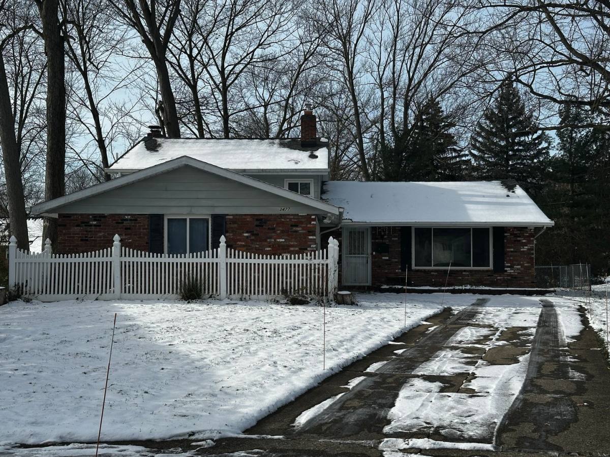 House for rent at 3477 Tree Lane, North Olmsted, OH 44070