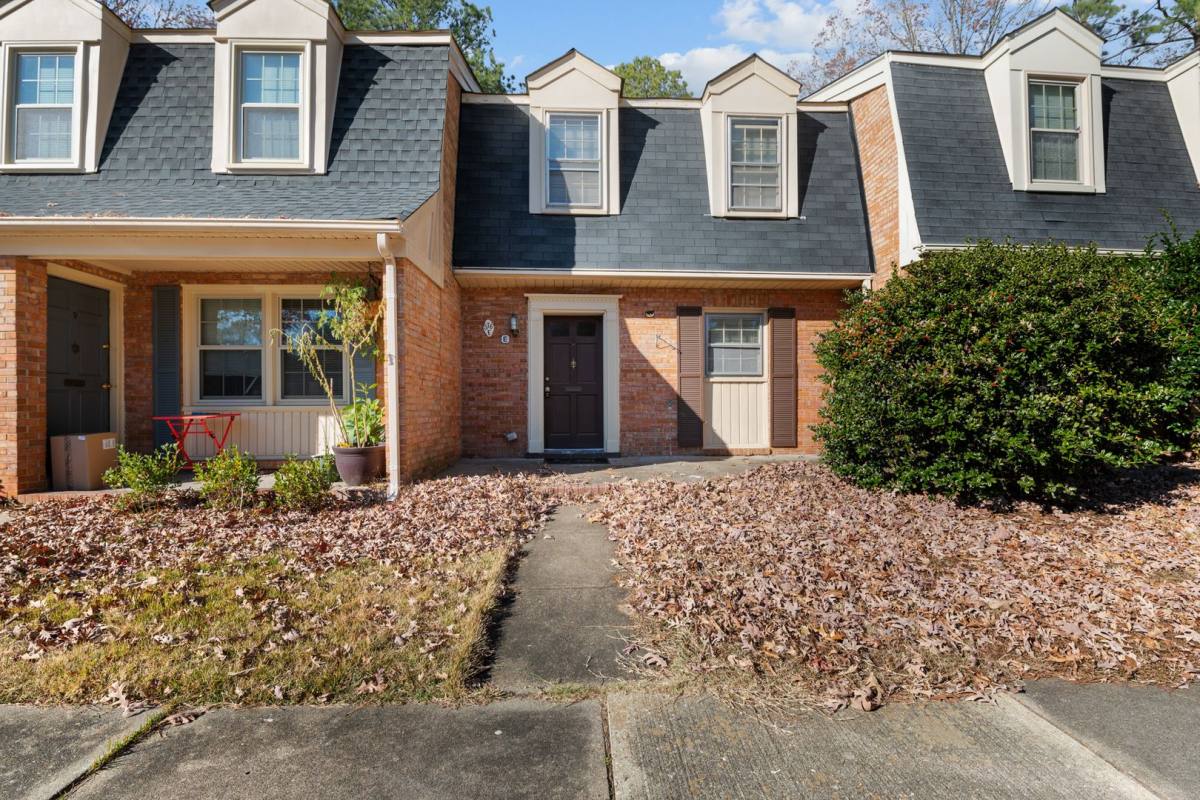 Townhouse for rent at 376 Circuit Lane, Newport News, VA 23608