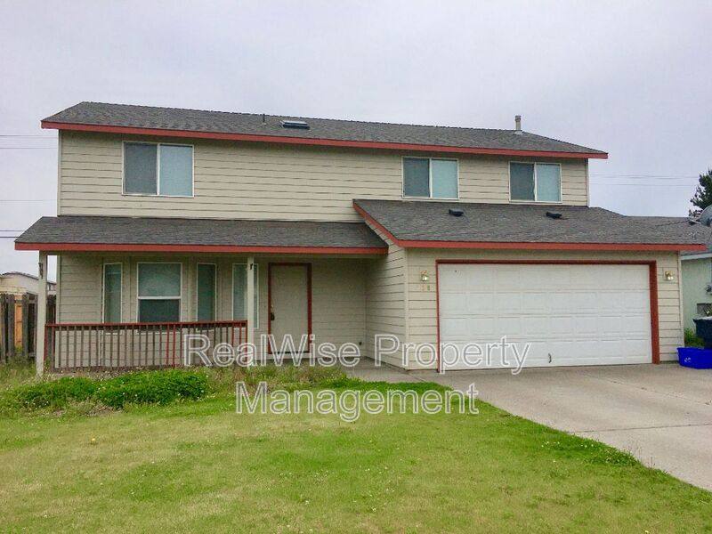 House for rent at 730 NE Negus Place, Redmond, OR 97756