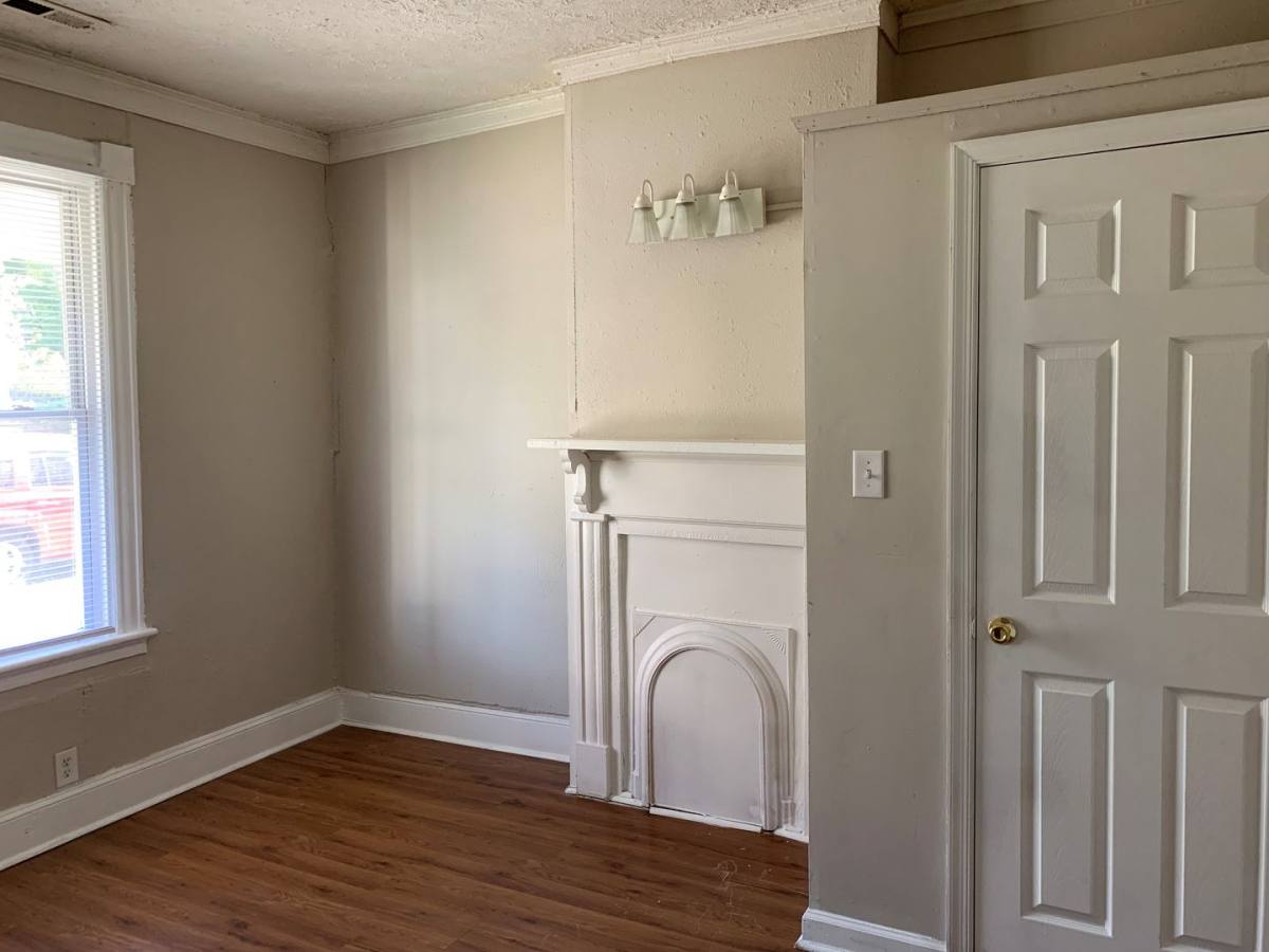 Apartment for rent at 1219-21 Pierce St, Lynchburg, VA 24501