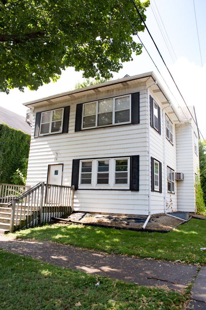 Apartment for rent at 513 8th Ave SE, Minneapolis, MN 55414