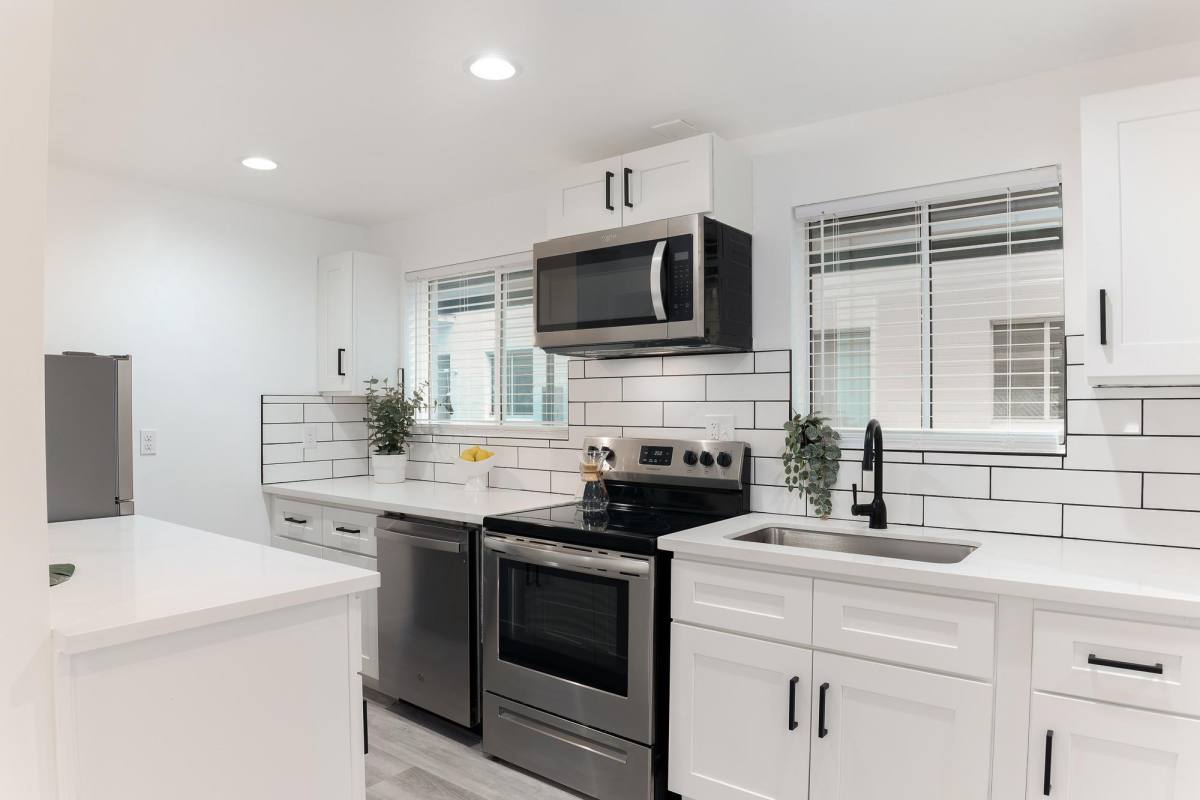 House for rent at 801 E 10th St, Tucson, AZ 85719
