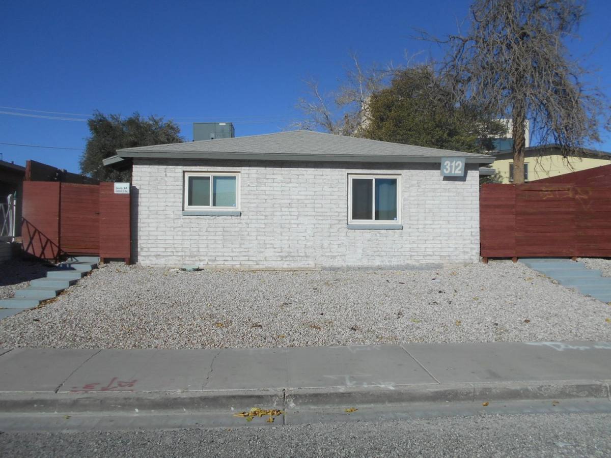 Apartment for rent at 312 S Maryland Parkway, Las Vegas, NV 89101
