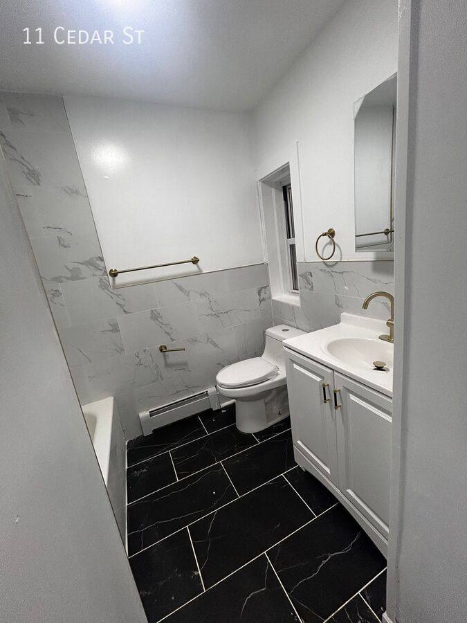 Apartment for rent at 11 Cedar St, Yonkers, NY 10701