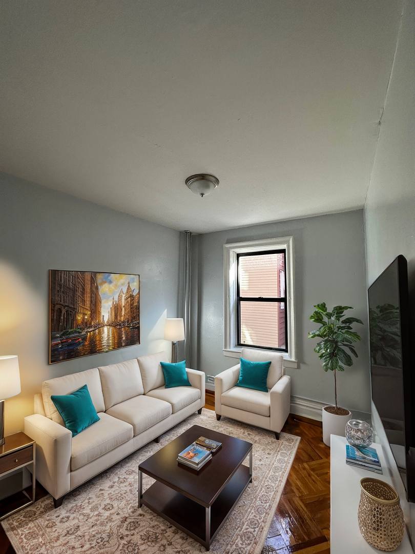 Apartment for rent at 462 Kennedy Blvd, Bayonne, NJ 07002