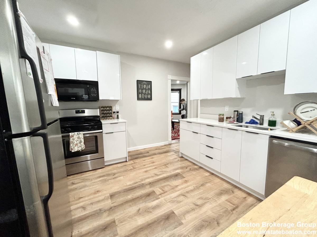 Apartment for rent at 37 Sudan St #1, Dorchester, MA 02125