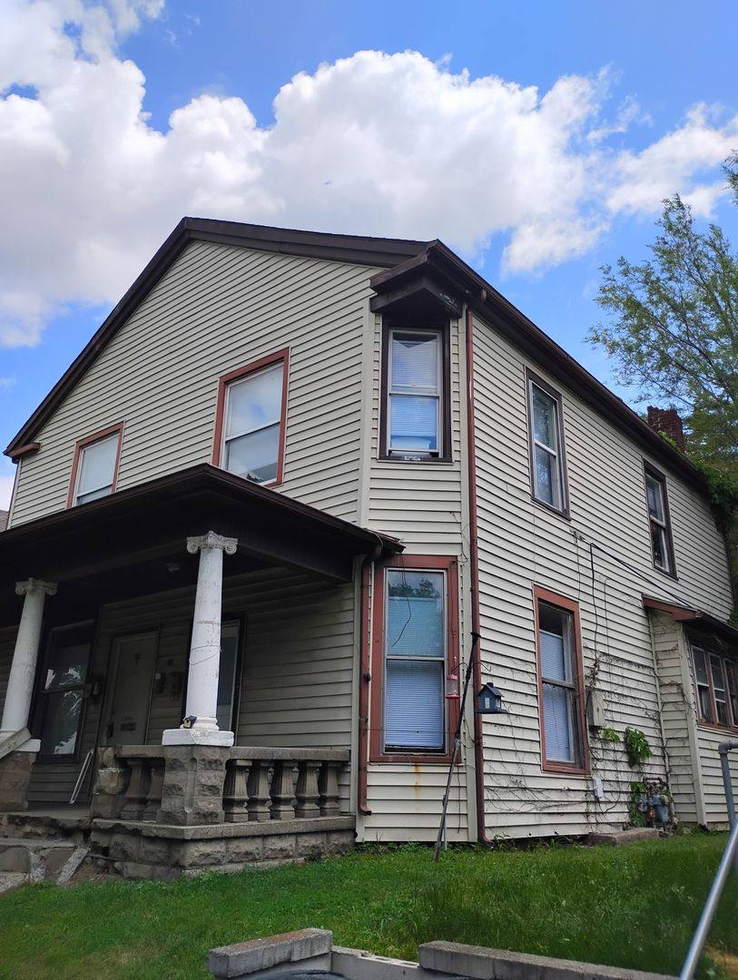 Apartment for rent at 1119 N 9th, Lafayette, IN 47904