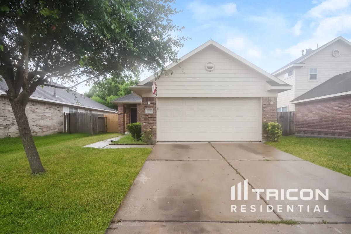 House for rent at 24231 Palo Dura Dr, Hockley, TX 77447