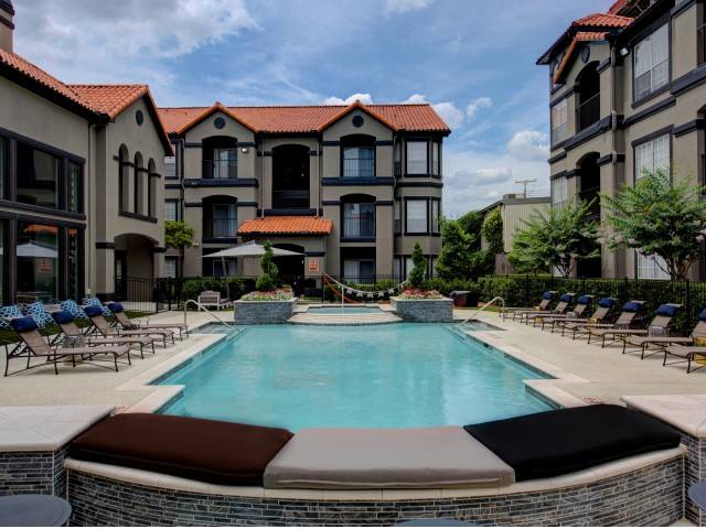 Apartment for rent at 778 Dunlavy, Houston, TX 77019