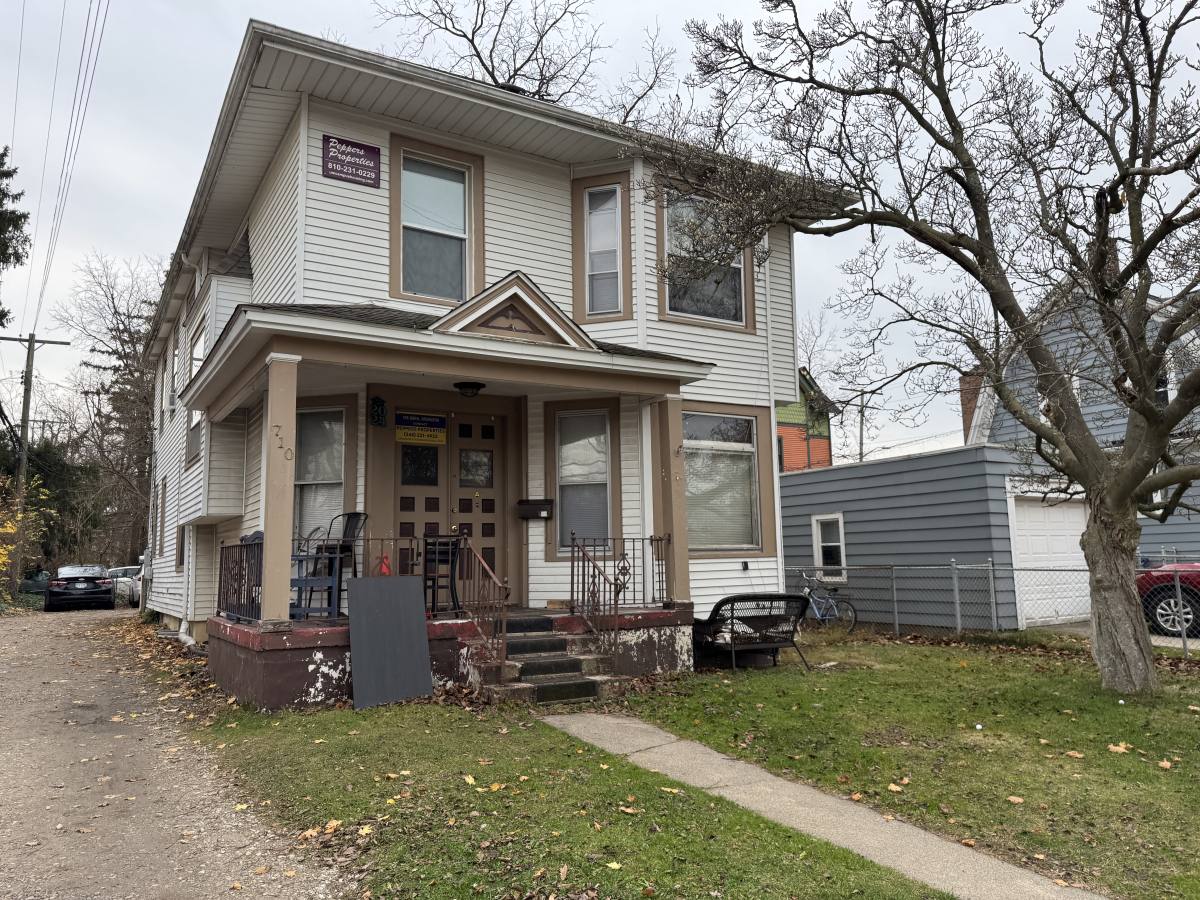 House for rent at 710 McKinley Ave, Ann Arbor, MI 48104