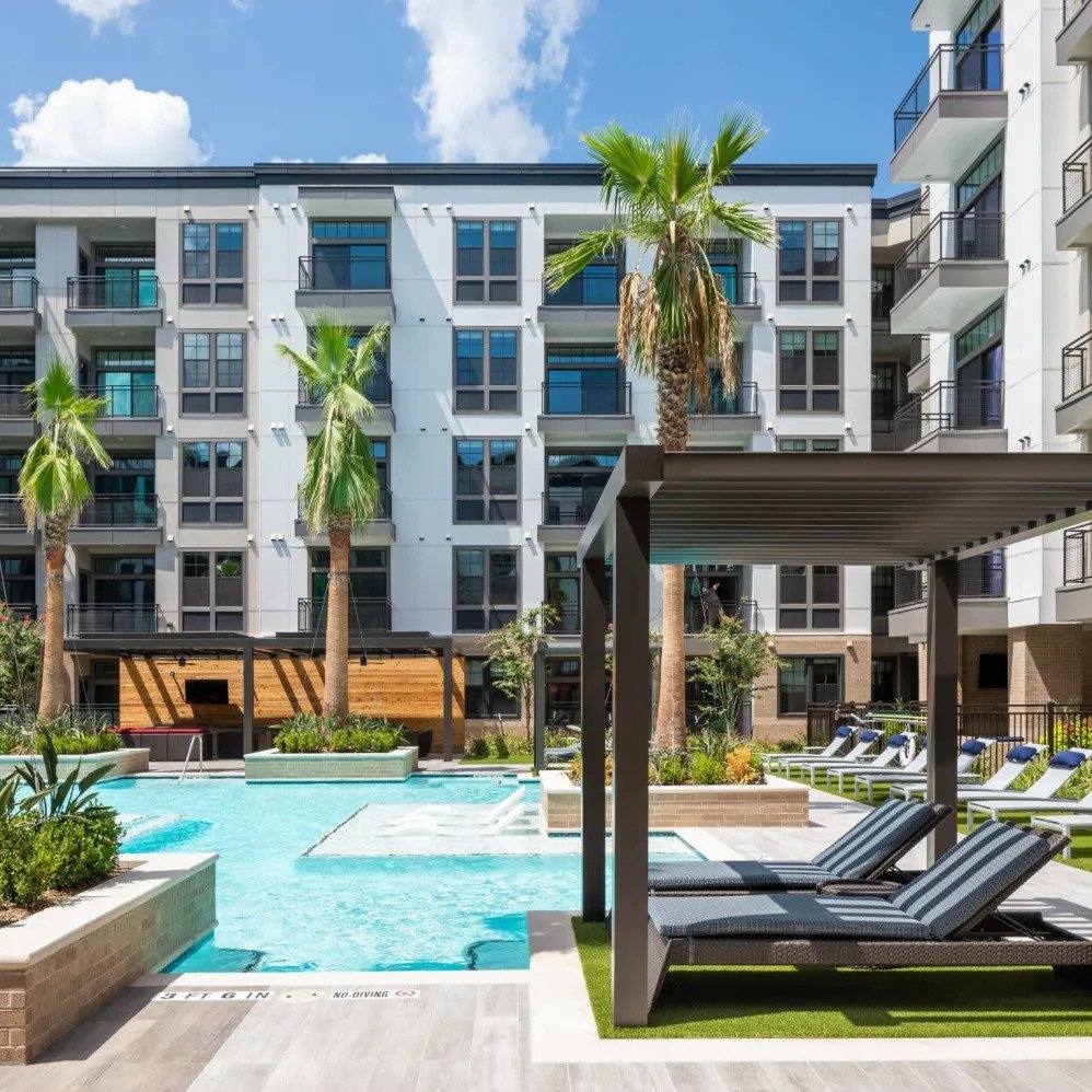 Apartment for rent at 1216 Sawyer St, Houston, TX 77007